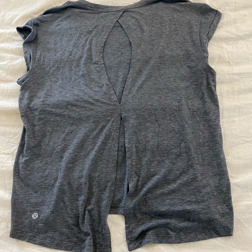 Lululemon Tee - Picture 2 of 2